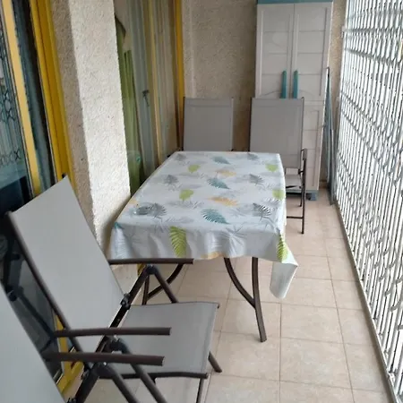 Apartamento Neus Playa Daire